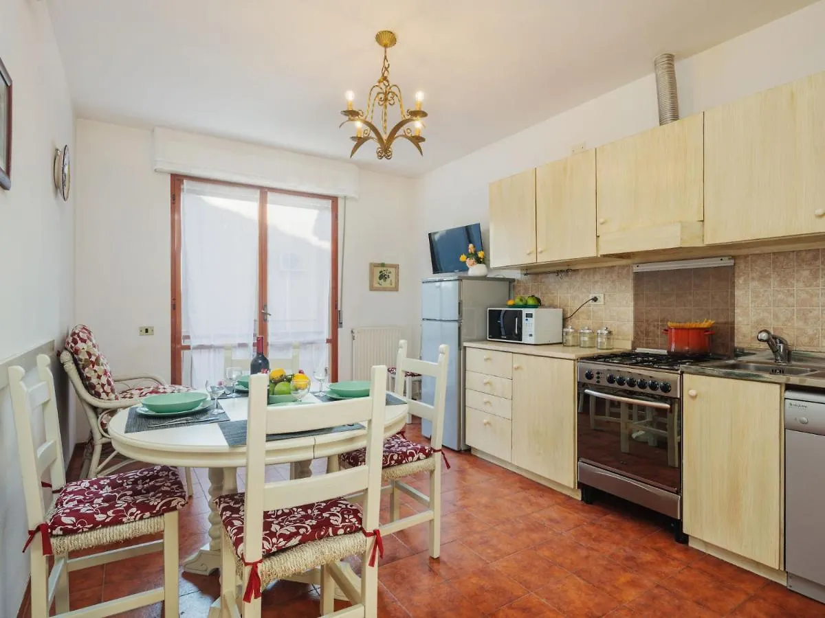 Apartment La Rocchetta By Interhome マリーナ・ディ・ピエトラサンタ 0*,  イタリア